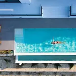 Villa Mandevilla Hillside Luxury