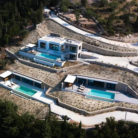 Vila Mandevilla Hillside Luxury *