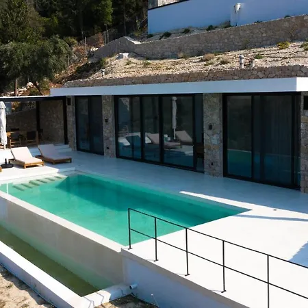 Villa Mandevilla Hillside Luxury