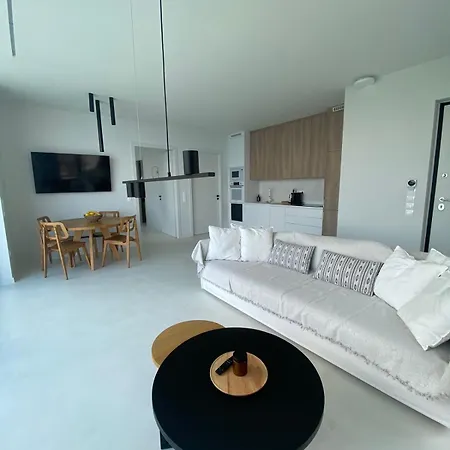 Mandevilla Hillside Luxury Vila
