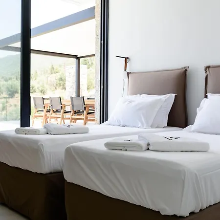 Vila Mandevilla Hillside Luxury *
