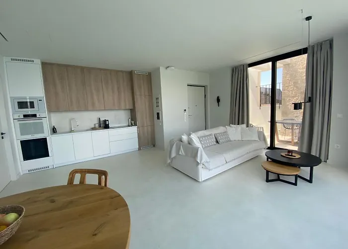 빌라 Mandevilla Hillside Luxury *