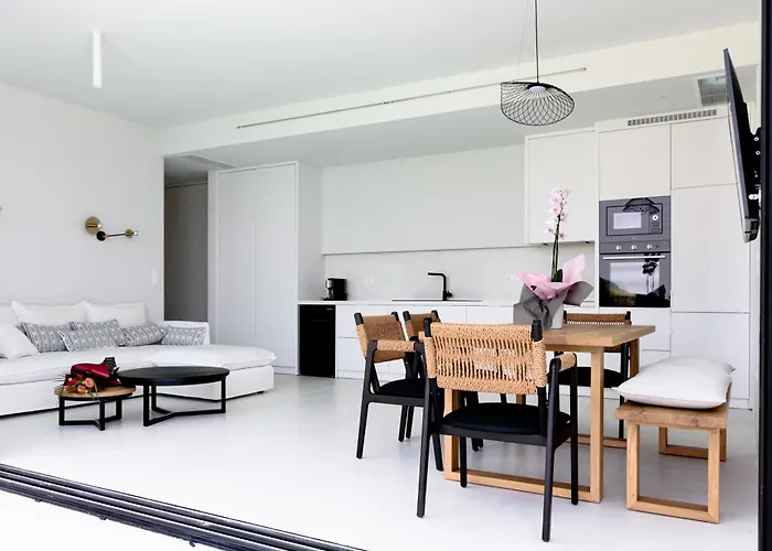 빌라 Mandevilla Hillside Luxury *